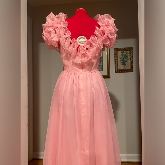 Vintage 70s Blush Pink Organza Ruffled Sleeve Bridal / Prom Formal Gown - Picture 6 of 16